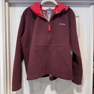 Columbia Women's Burgundy Fleece Jacket with omniheat